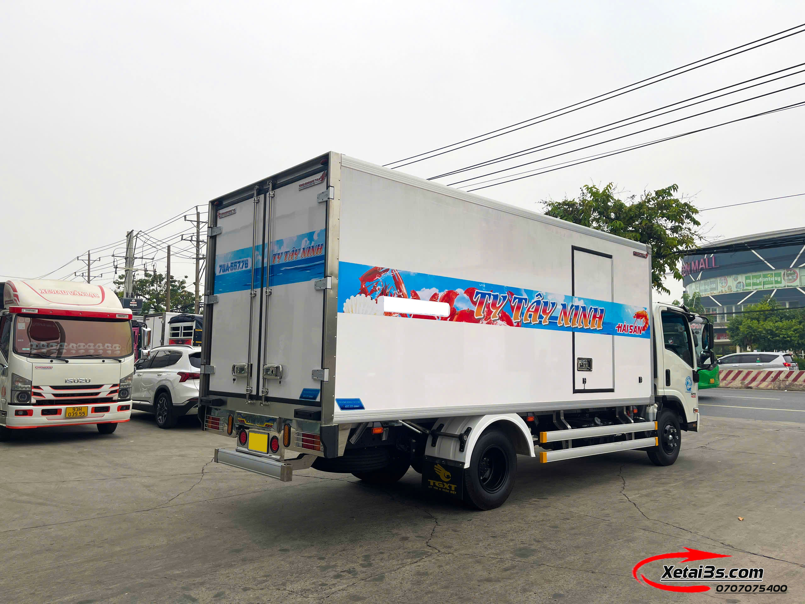 ISUZU NPR400 Euro5 3.5 tấn thùng bảo ôn oxy - Ảnh 3