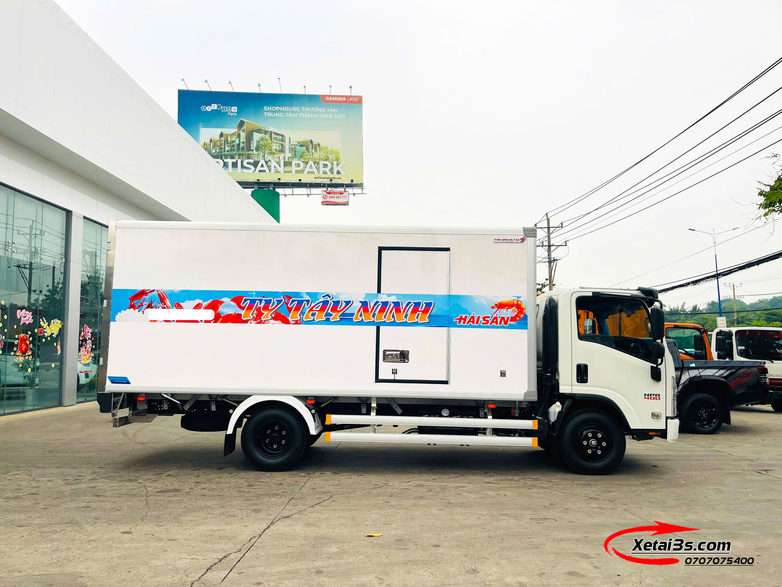 ISUZU NPR400 Euro5 3.5 tấn thùng bảo ôn oxy - Ảnh 5