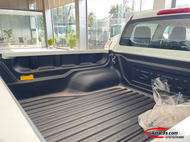 ISUZU D_MAX PRESTIGE 4X2 MT - Ảnh 5