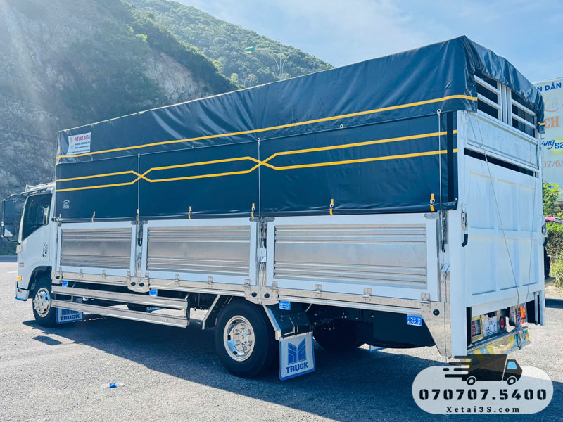 ISUZU NPR350 2.490 Tấn Thùng Mui Bạt - Ảnh 9