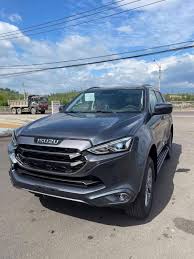 Isuzu MU-X Premium 4x4 - Ảnh 3