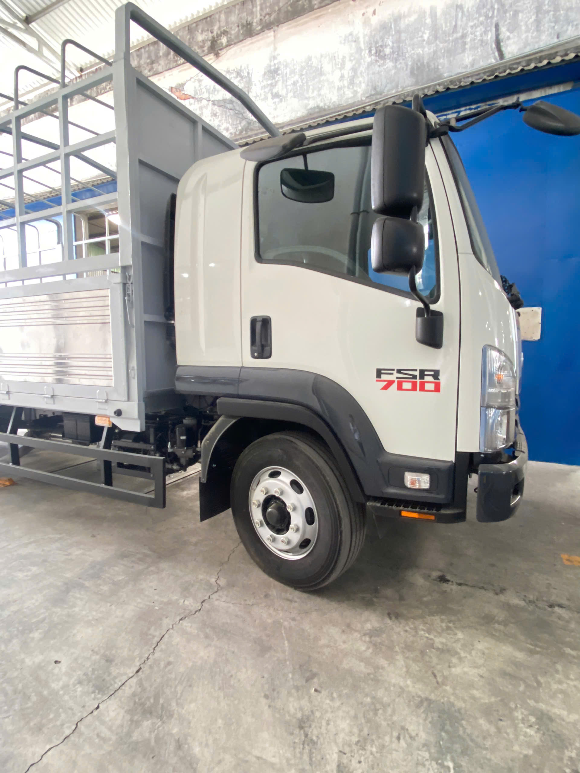 FSR 700 - Ảnh 2